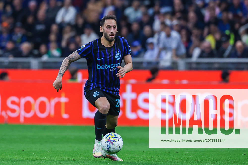 Hakan Calhanoglu of FC Internazionale seen in action during Serie A 2025 26 football match between FC Internazionale and AS Roma at San Siro Stadium in Milan Italy on 05 April 2026. Milan Stadio Giuseppe Meazza Milan Italy