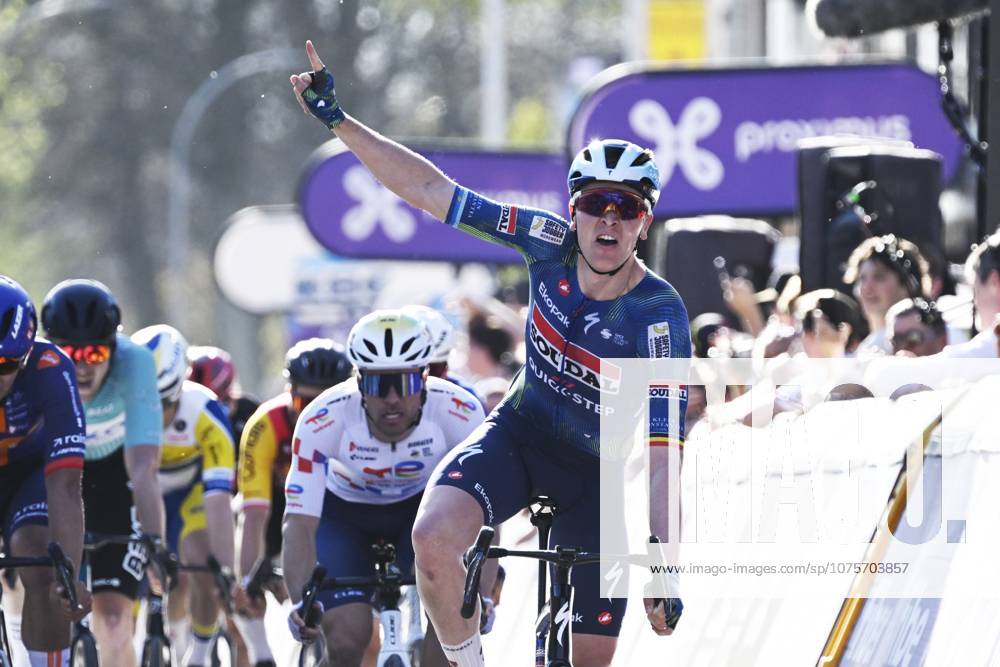 Belgian Tim Merlier of Soudal Quick-Step celebrates after winning the men s race of the Scheldeprijs one day cycling event, 205,2km from Terneuzen, the Netherlands to Schoten, Belgium on Wednesday 08 April 2026. TOM GOYVAERTS TomxGoyvaerts x170205919x