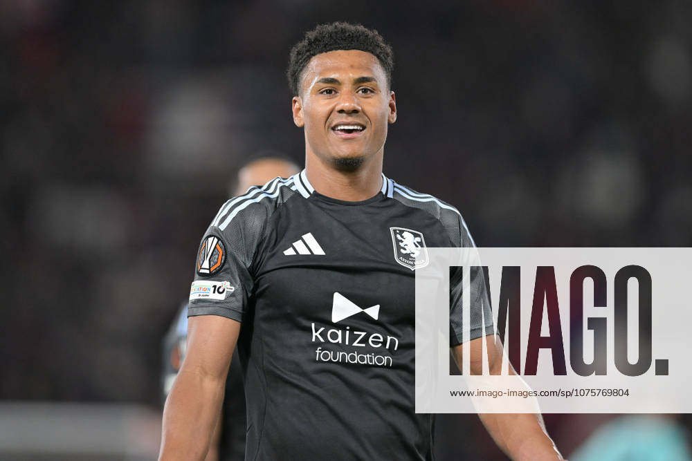 9th April 2026; Stadio Renato Dall Ara, Bologna, Italy, UEFA Europa League Football, Bologna versus Aston Villa; Ollie Watkins of Aston Villa FC celebrates after scoring goal for 1-3 AllShotxLive