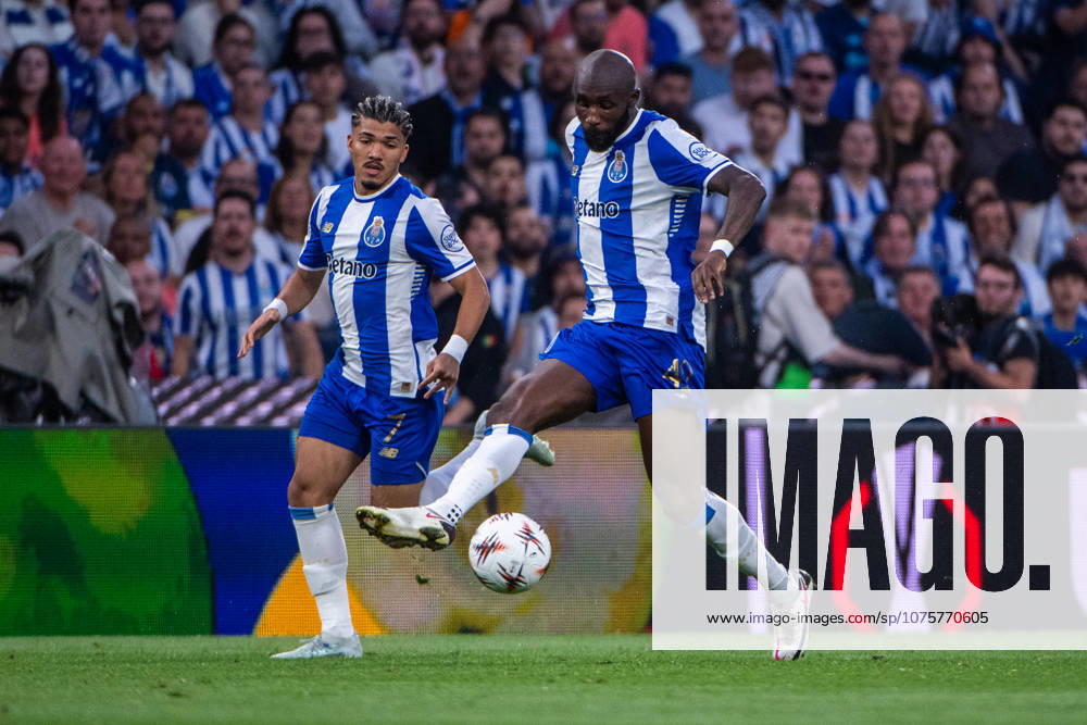 FC Porto v Nottingham Forest FC - UEFA Europa League 2025 26 Quarter-Final First Leg Seko Fofana of FC Porto is seen in action during the UEFA Europa League 2025 26 Quarter-Final Leg One match between FC Porto and Nottingham Forest FC at Estadio do Dragao in Porto, Portugal, on April 9, 2026. Porto Porto Portugal