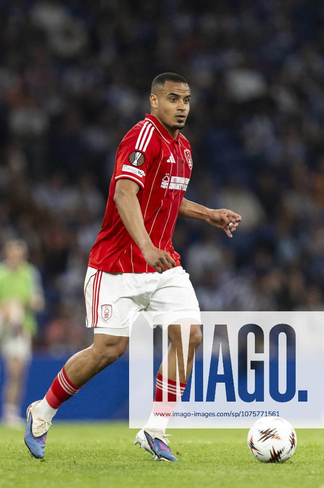 FC Porto v Nottingham Forest FC - UEFA Europa League 2025 26 Quarter-Final First Leg Murillo plays in the UEFA Europa League 2025 26 quarter-finals first leg match between FC Porto and Nottingham Forest at the Estadio do Dragao in Porto, Portugal, on April 9, 2026. Braga Porto Portugal