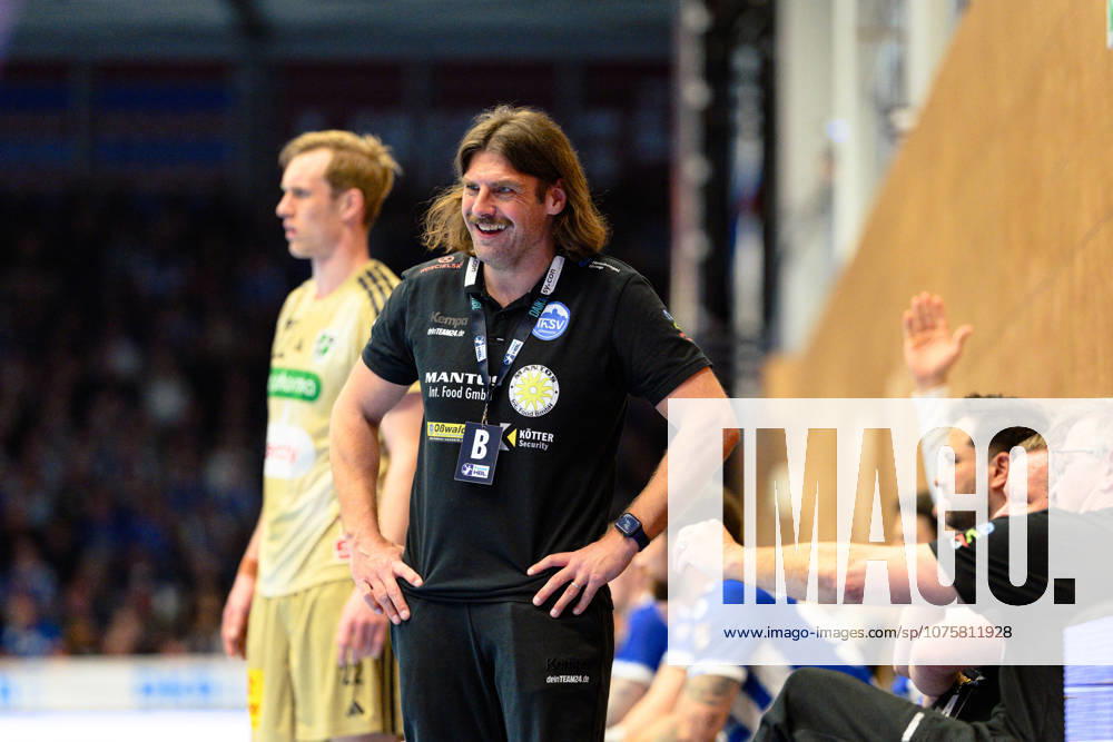 Sebastian Hinze ThSV Eisenach, Coach GER, ThSV Eisenach v TSV Hannover Burgdorf, 1 Daikin Handballbundesliga, Handball, Matchday 28, Season 2025 2026, 7 p.m., 10 04 2026 GER, ThSV Eisenach v TSV Hannover Burgdorf, 1 Daikin Handballbundesliga, Handball, Matchday 28, Season 2025 2026, 7 p.m., 10 04 2026 Eisenach