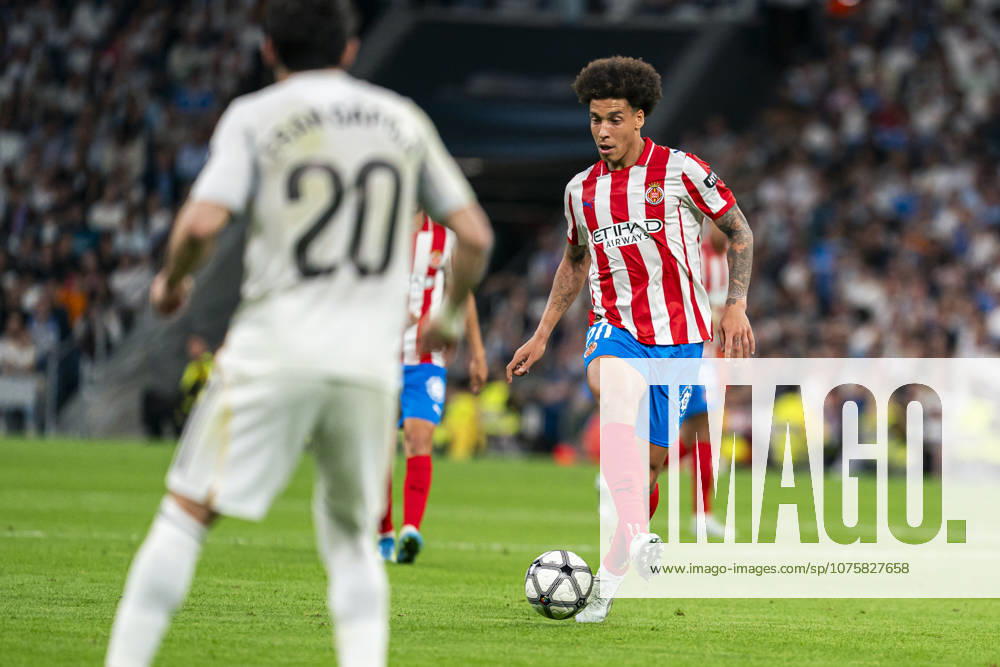 REAL MADRID CF v GIRONA. LA LIGA 2025 2026. ROUND 31. REAL MADRID CF v GIRONA FC. LA LIGA 2025 2026. ROUND 31. Girona FCÂ s Witsel during La Liga match. April 10, 2026 (ALTERPHOTOS Tomas Garrido) MadridSpain