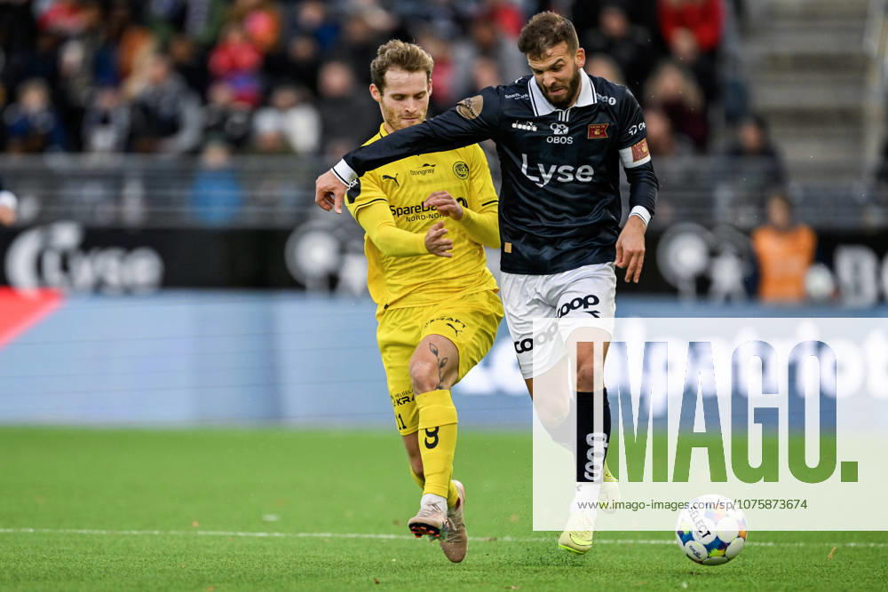 Eliteserien in football 2026 Viking Bodo Glimt Stavanger 20260411 Vikings Zlatko Tripic and Bodo Glimts Ole Didrik Blomberg during the elite series football match between Viking and Bodo Glimt at Lyse Arena in Stavanger Photo Carina Johansen NTB Stavanger Norway RESTRICTED USE FOR BETTING COMPANIES