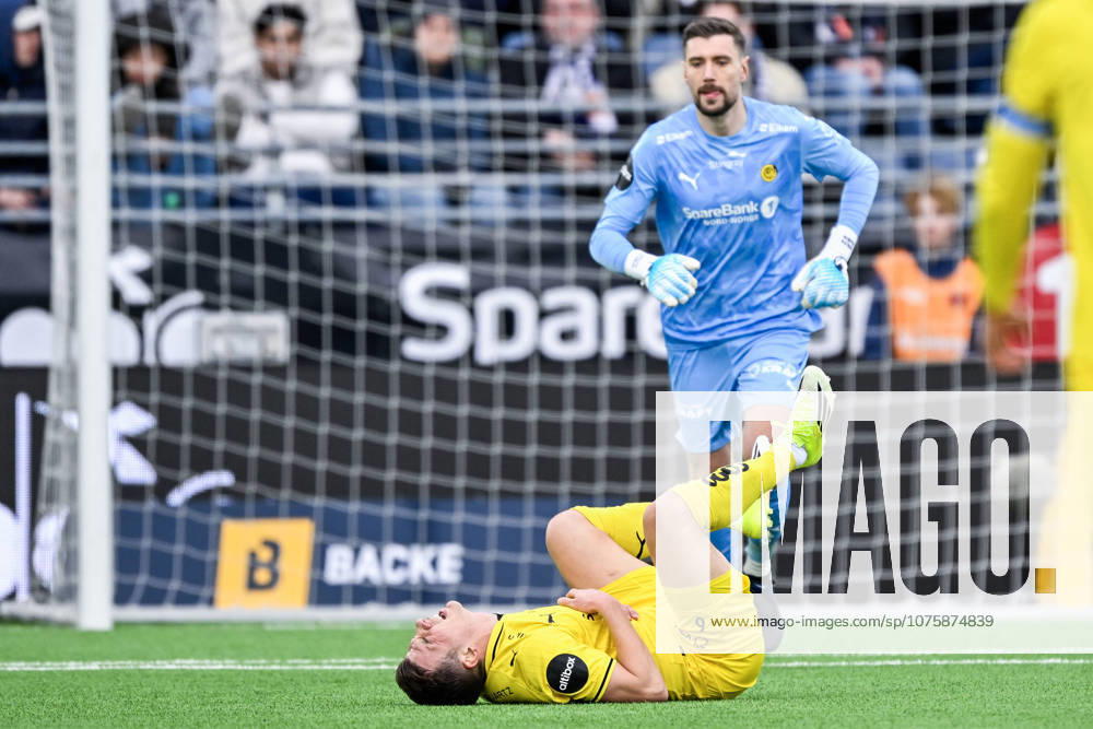 Eliteserien in football 2026 Viking Bodo Glimt Stavanger 20260411 Bodo Glimts Jostein Gundersen on the pitch during the elite football match between Viking and Bodo Glimt at Lyse Arena in Stavanger Photo Carina Johansen NTB Stavanger Norway RESTRICTED USE FOR BETTING COMPANIES