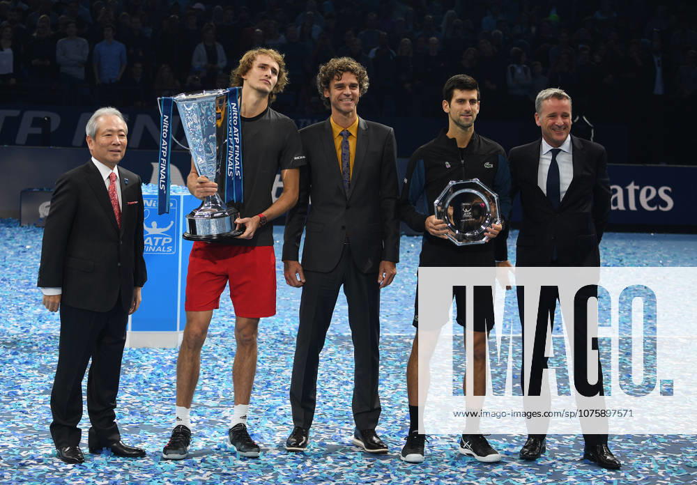 London ATP, Tennis Herren Nitto Masters 2018 London O2 Arena Nitto ATP Masters Finals 18 11 2018 ATP President Chris Kermode( rt) at Masters Trophy presentation Sascha Zverev, Novak Djokovic, Gustavo Kuerten. London England