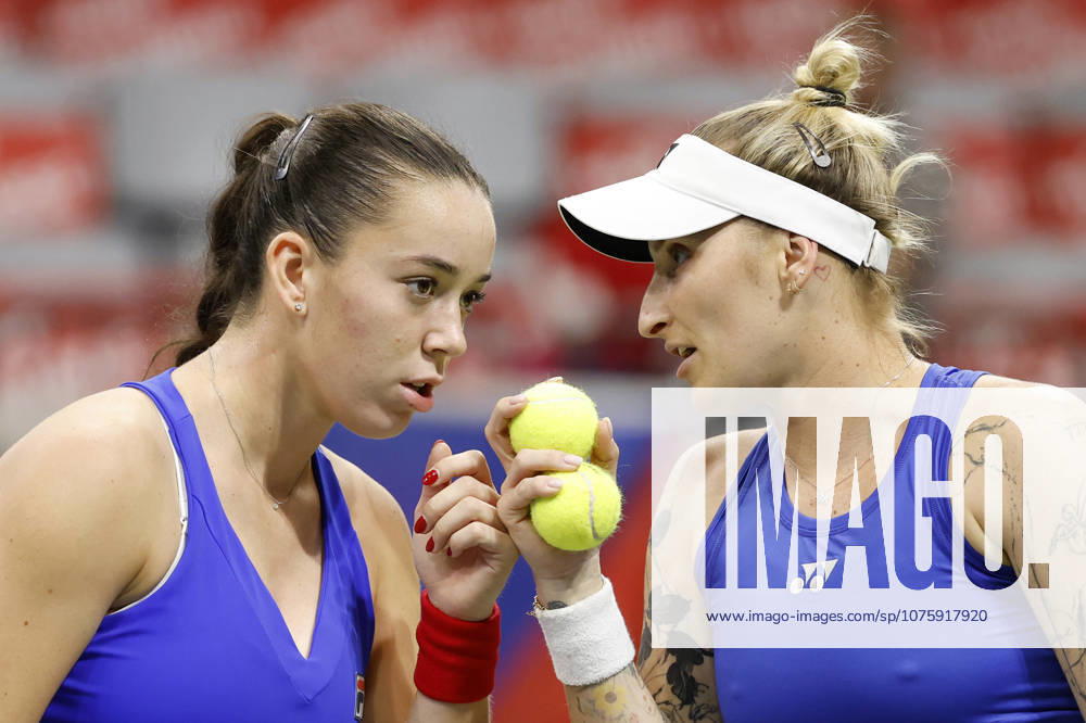 From left Czech tennis players Tereza Valentova, Marketa Vondrousova in action during the match Switzerland vs. Czech Republic, Billie Jean King Cup 2026 in Biel, Switzerland, April 11, 2026. (CTKxPhoto PavelxLebeda) CTKPhotoF202604110008901 CTKPhotoF202604110008901