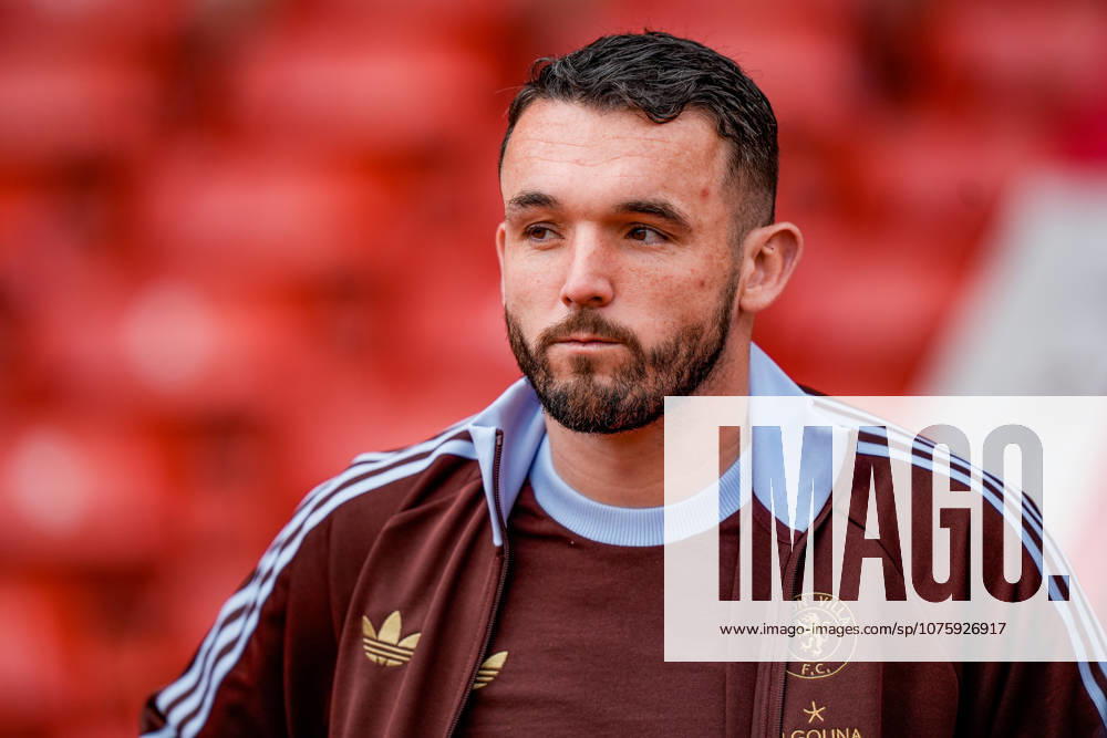 Premier League: Nottingham Forest v Aston Villa John McGinn of Aston Villa walks out to inspect the pitch during the Premier League match Nottingham Forest vs Aston Villa at City Ground, Nottingham, United Kingdom on 12 April 2026 (Photo by Maynard Manyowa News Images) Nottingham City Ground Nottinghamshire United Kingdom
