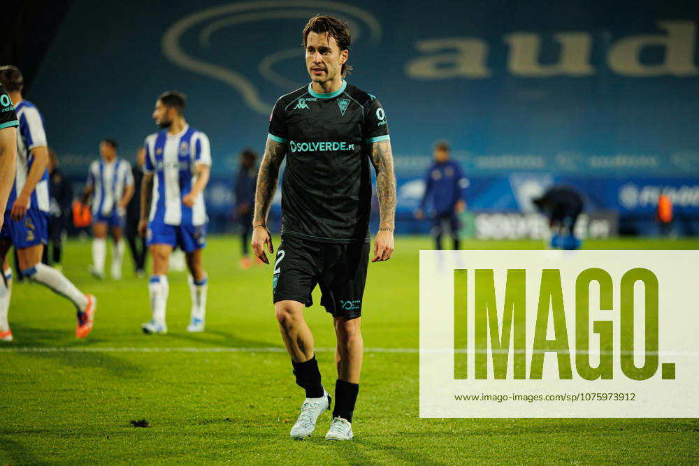 Ricard Sanchez seen during Liga Portugal game between teams of GD Estoril Praia and FC Porto at Estadio Antonio Coimbra da Mota (Luis Loureiro Ball Raw Images) Estoril Estadio Antonio Coimbra da Mota Portugal