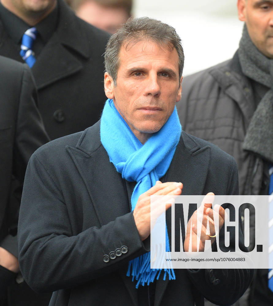 Birmingham City v Newcastle United Championship 2016 17 St Andrews Birmingham City v Newcastle United (0-0) Championship 18 03 2017 Under pressure Gianfranco Zola (Birmingham City) Birmingham Middlesex England
