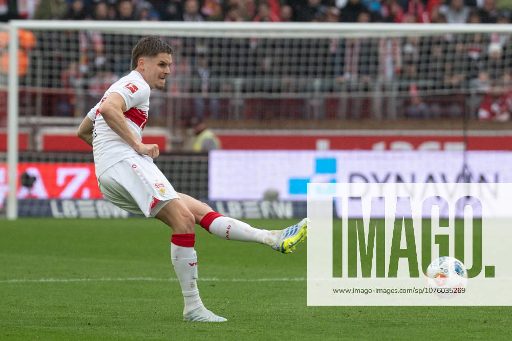 Ramon Hendriks VfB Stuttgart, 03 GER, VfB Stuttgart vs Hamburger SV, Football, Men, 1 Bundesliga, Matchday 29, Season 2025 2026, 12 04 2026, DFL DFB REGULATIONS PROHIBIT ANY USE OF PHOTOGRAPHS AS IMAGE SEQUENCES AND OR QUASI VIDEO, GER, VfB Stuttgart vs Hamburger SV, Football, Men, 1 Bundesliga, Matchday 29, Season 2025 2026, 12 04 2026 Stuttgart