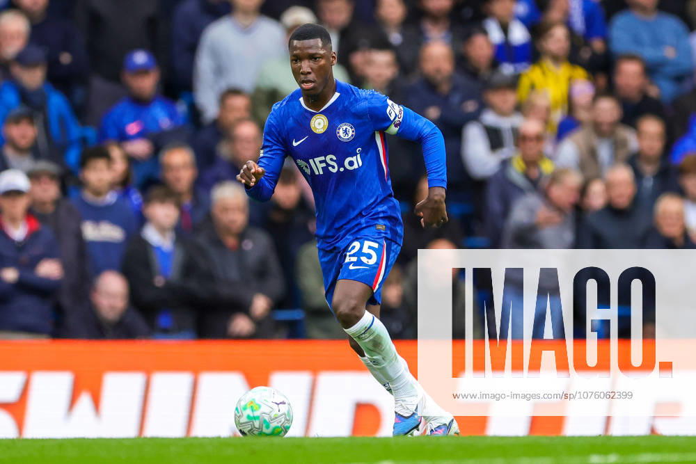Chelsea v Manchester City, Premier League Moisés Caicedo (25) of Chelsea during the Premier League match between Chelsea and Manchester City at Stamford Bridge, London, UK on 12 April 2026. Editorial use only DataCo restrictions apply See www.football-dataco.com ,