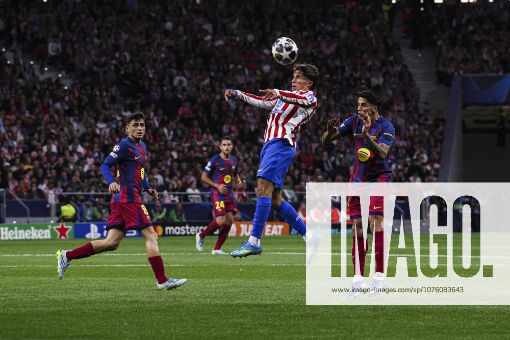 UEFA Champions League quarterfinal second leg soccer match Atletico Madrid vs FC Barcelona, Barca at Riyadh Air Metropolitano stadium in Madrid, Spain. 14 April 2026 Giuliano Simeone 900 Cordon Press 900 CordonxPress LOF - Champions League Atletico Madrid vs FC Barcelona