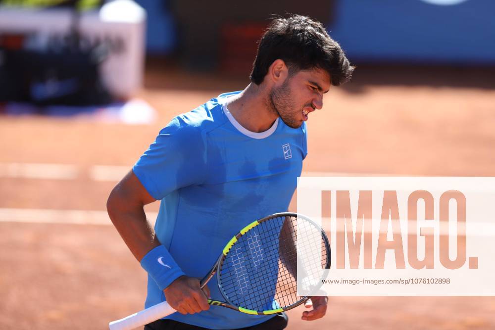 Barcelona Spain 14.04.2026 Carlos Alcaraz (Spain) gestures in the match between Carlos Alcaraz (Spain) and Otto Virtanen (Finland) during the Day 4 of the Barcelona Open Banc Sabadell Godo on 14 April 2026 in Barcelona. Sabadell Spain - ZUMAu50_ 20260414_zsp_u50_022