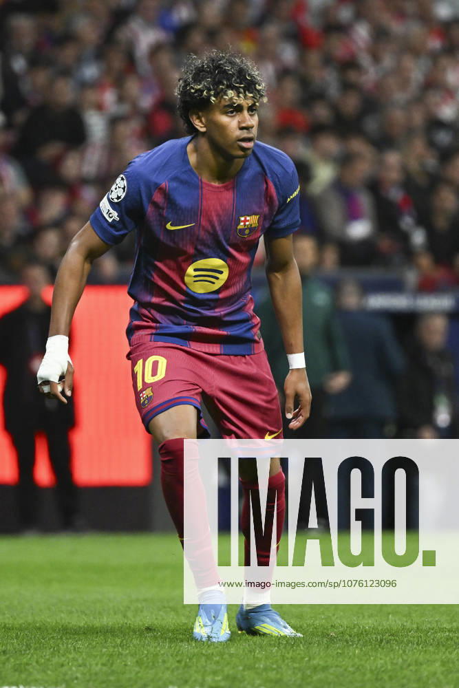 Lamine Yamal of Barcelona seen during the UEFA Champions League Quarter-Final match Atletico de Madrid and FC Barcelona, Barca at the Metropolitano stadium. Final score: AtlÃ tico de Madrid 1 - 2 FC Barcelona. Atletico De Madrid V FC Barcelona - UEFA Champions League, Madrid, Spain - 14 Apr 2026 - ZUMAs197 20260414_aab_s197_018
