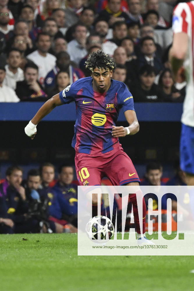 Lamine Yamal of Barcelona seen during the UEFA Champions League Quarter-Final match Atletico de Madrid and FC Barcelona, Barca at the Metropolitano stadium. Final score: Atlà tico de Madrid 1 - 2 FC Barcelona. Madrid Spain - ZUMAs197 20260414_aab_s197_013