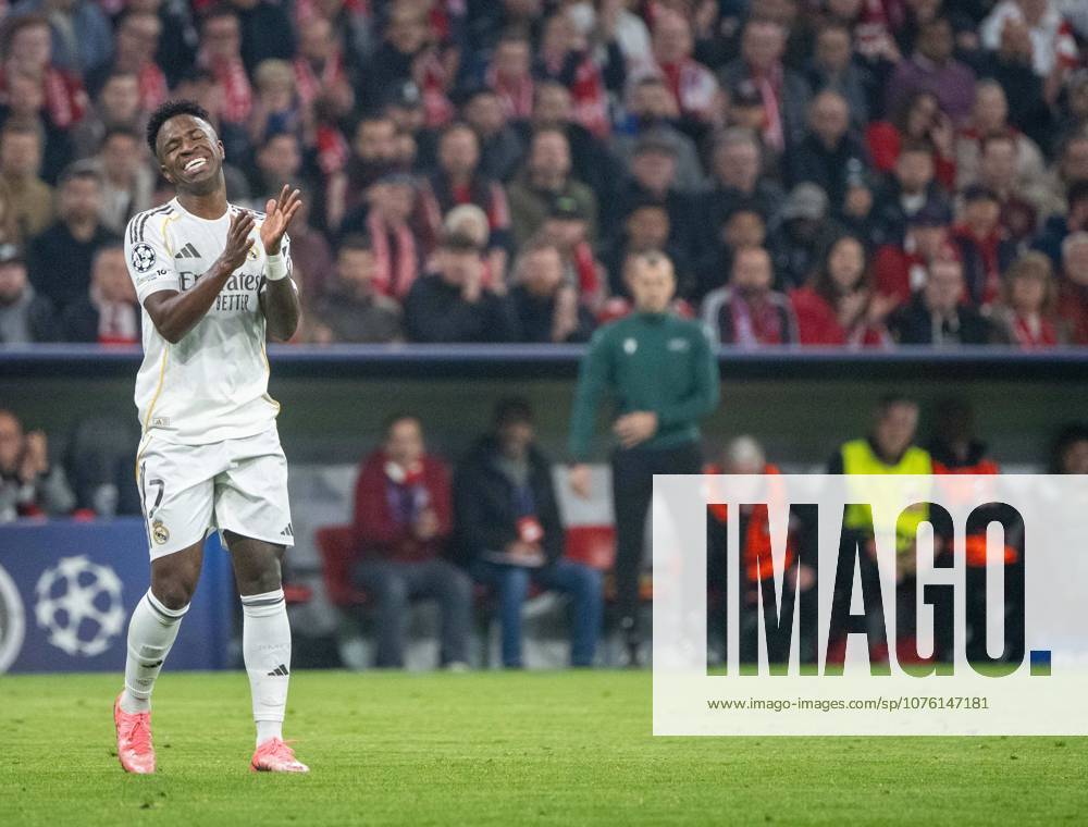 Soccer, Men, 2025 2026 season, Champions League quarter-final, second leg, FC Bayern Munich Real Madrid, Vinicius Junior Real Madrid , 15 04 2026,