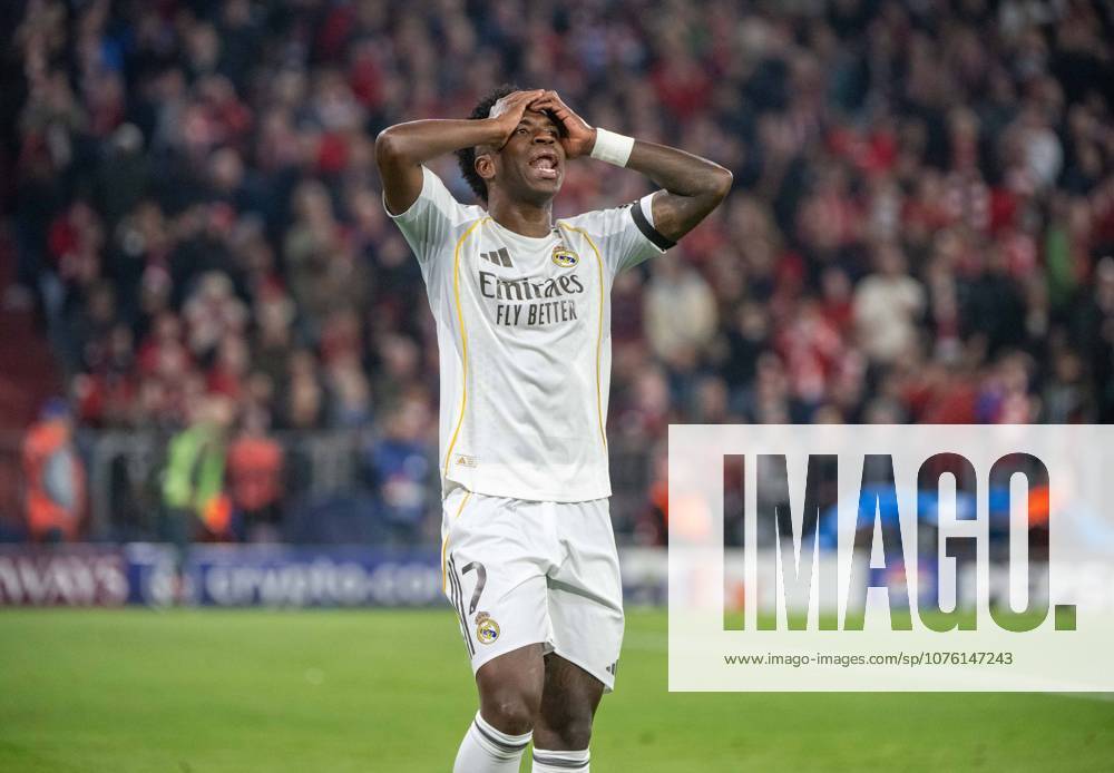 Soccer, Men, 2025 2026 season, Champions League quarter-final, second leg, FC Bayern Munich Real Madrid, Vinicius Junior Real Madrid , 15 04 2026,