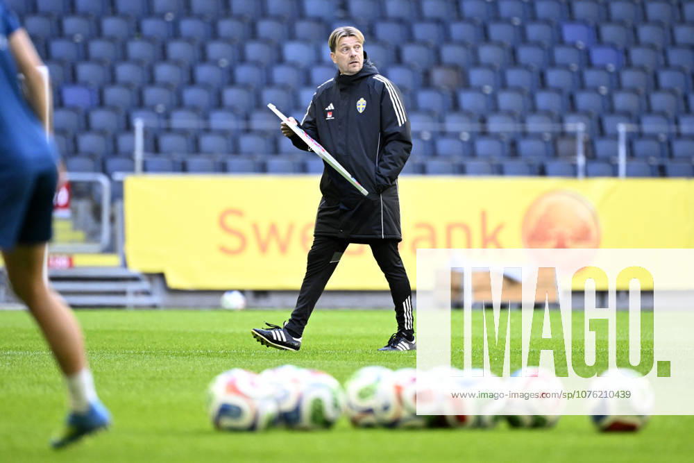 STOCKHOLM , SWEDEN 20260417 Captain Tony Gustavsson during the womens national teams training at Strawberry Arena before the World Cup qualifier against Serbia STOCKHOLM SWEDEN