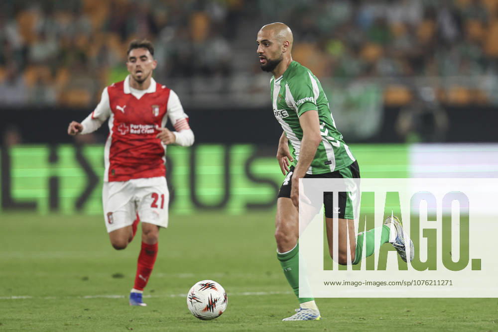 ESP: Real Betis-SC Braga. UEFA Europa League. Quarter-Finals, second Leg. Sofyan Amrabat of Real Betis during the UEFA Europa League match, Quarter-Finals, second leg between Real Betis and SC Braga. Olimpico de la Cartuja Stadium on April 17, 2026 in Sevilla, Spain. kpng