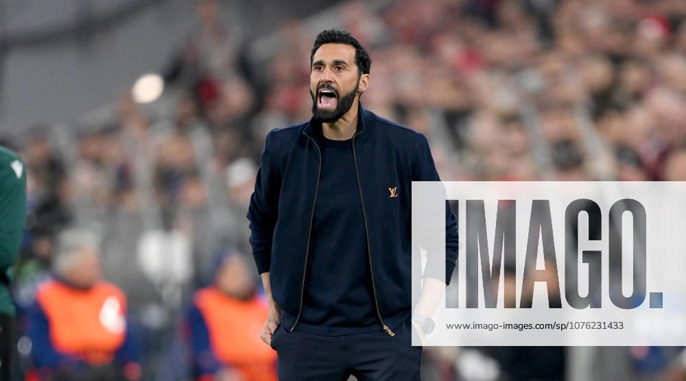 FOOTBALL CHAMPIONS LEAGUE SEASON 2025 2026 Quarter-final second leg 15 04 2026 FC Bayern Munich Real Madrid Coach Alvaro Arbeloa Real Madrid