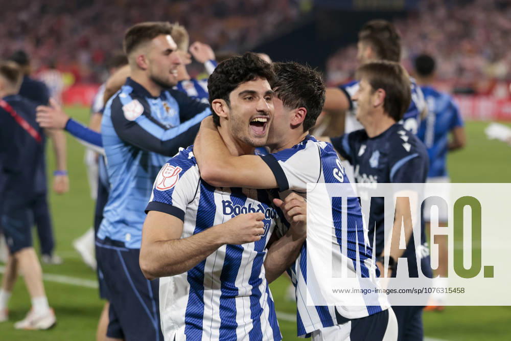 Real Sociedad v Atletico de Madrid - Copa Del Rey Final Goncalo Guedes of Real Sociedad celebrates winning during the Copa del Rey final match between Atletico de Madrid and Real Sociedad at Stadium La Cartuja in Seville, Spain, on April 18, 2026. Seville Spain