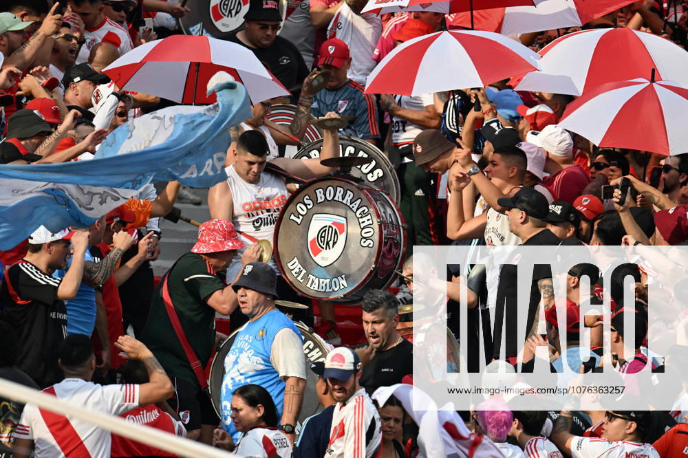 Torneo Apertura Mercado Libre 2026 match between River Plate and Boca Juniors BUENOS AIRES, ARGENTINA - APRIL 19: fans or River Plate previous a Torneo Apertura Mercado Libre 2026 match between River Plate and Boca Juniors at Mas Monumental Antonio Vespucio Liberti Stadium on April 19, 2026 in Buenos Aires, Argentina. Buenos Aires Buenos Aires Buenos Aires Argentina