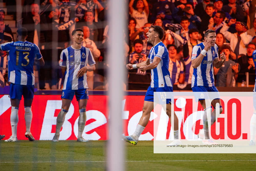 PORTO, PORTUGAL - APRIL 19: GABRI VEIGA from FC Porto celebrates his goal during the Liga Portugal Betclic 2025 26 League match between FC Porto and CD Tondela, at Estadio do Dragao on April 19, 2026 in Porto, Portugal Porto Portugal - ZUMAl192 20260419_zsp_l192_036
