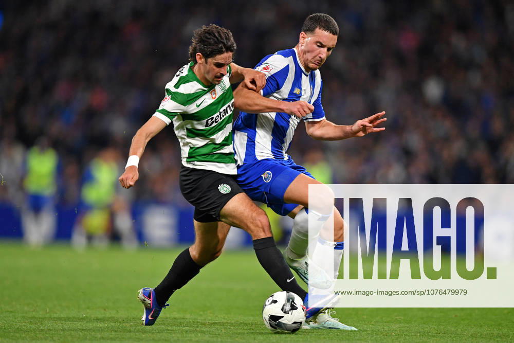 22nd April 2026; Dragao Stadium, Porto, Portugal; Taca de Portugal, FC Porto versus Sporting Lisboa; Deniz Gul of FC Porto battles for possession ball with Francisco Trincao of Sporting Lisboa DanielxCastro DiaEsportivo
