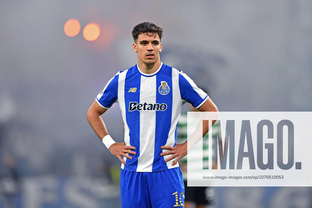 22nd April 2026; Dragao Stadium, Porto, Portugal; Taca de Portugal, FC Porto versus Sporting Lisboa; Gabri Veiga of FC Porto DanielxCastro DiaEsportivo