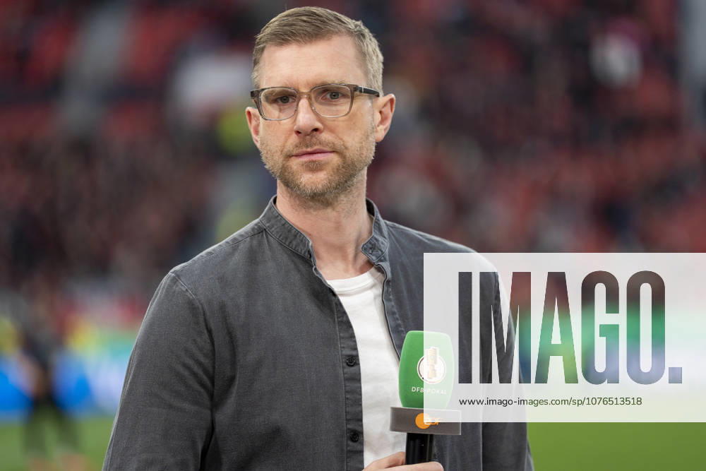 Per Mertesacker TV Expert ZDF Bayer Leverkusen FC Bayern Munich, Football DFB Cup Semi-Final, GER, Leverkusen, BayArena, Season 25 26, 22 04 2026 DFL DFB REGULATIONS PROHIBIT ANY USE OF PHOTOGRAPHS AS IMAGE SEQUENCES AND OR QUASI VIDEO