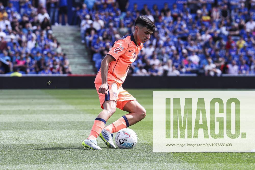 Estadio Coliseum, Madrid, Spain; La Liga Football, Getafe CF versus FC Barcelona, Barca Pedri dribble with the ball Getafe vs FC Barcelona 900 Cordon Press 900 CordonxPress LOF - Getafe vs FC Barcelona