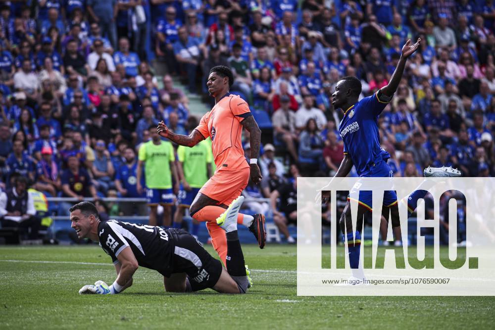 Estadio Coliseum, Madrid, Spain; La Liga Football, Getafe CF versus FC Barcelona, Barca Marcus Rashford makes the 2-0 and celebrate his teammates Getafe vs FC Barcelona 900 Cordon Press 900 CordonxPress LOF - Getafe vs FC Barcelona