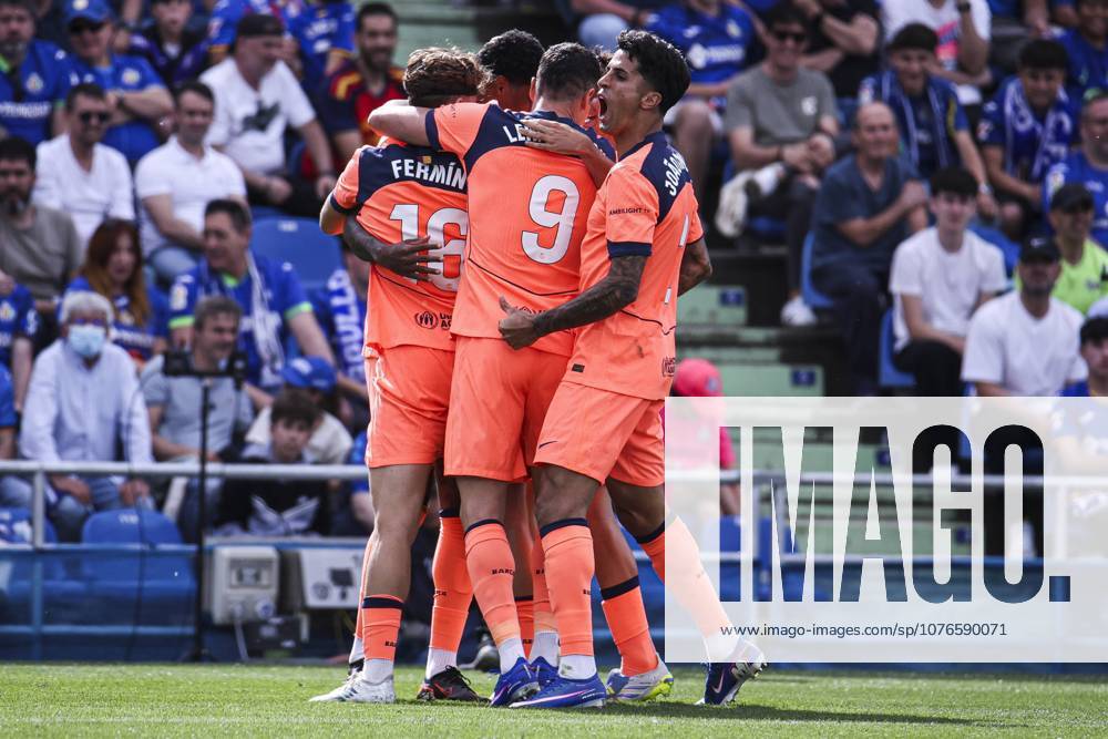 Estadio Coliseum, Madrid, Spain; La Liga Football, Getafe CF versus FC Barcelona, Barca Marcus Rashford makes the 2-0 and celebrate his teammates Getafe vs FC Barcelona 900 Cordon Press 900 CordonxPress LOF - Getafe vs FC Barcelona