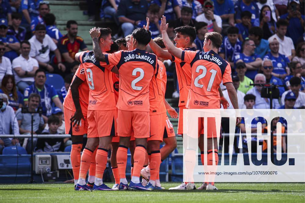 Estadio Coliseum, Madrid, Spain; La Liga Football, Getafe CF versus FC Barcelona, Barca Marcus Rashford makes the 2-0 and celebrate his teammates Getafe vs FC Barcelona 900 Cordon Press 900 CordonxPress LOF - Getafe vs FC Barcelona
