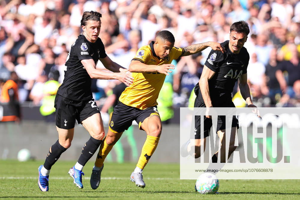Wolverhampton Wanderers v Tottenham Hotspur, Premier League Conor Gallagher and Joao Palhinha of Tottenham Hotspur chase down Joao Gomes of Wolverhampton Wanderers during the Wolverhampton Wanderers v Tottenham Hotspur Premier League match at Molineux Stadium, Wolverhampton, England on 25 April 2026 Credit: Ryan Crockett Every Second Media Editorial use only. All images are copyright Every Second Media Limited. No images may be reproduced without prior permission. All rights reserved. Premier League and Football League images are subject to licensing agreements with Football DataCo Limited. see https: www.football-dataco.com