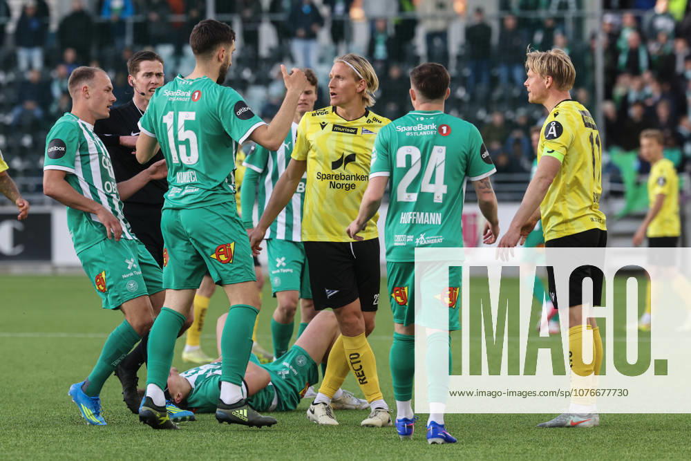 Eliteserien in football 2026 HamKam Start Hamar 20260426 HamKam s Ilir Kukleci and Start s Erlend Segberg during the elite football match between HamKam and IK Start at Briskeby Stadium Photo Geir Olsen NTB undefined Hamar Norway RESTRICTED USE FOR BETTING COMPANIES