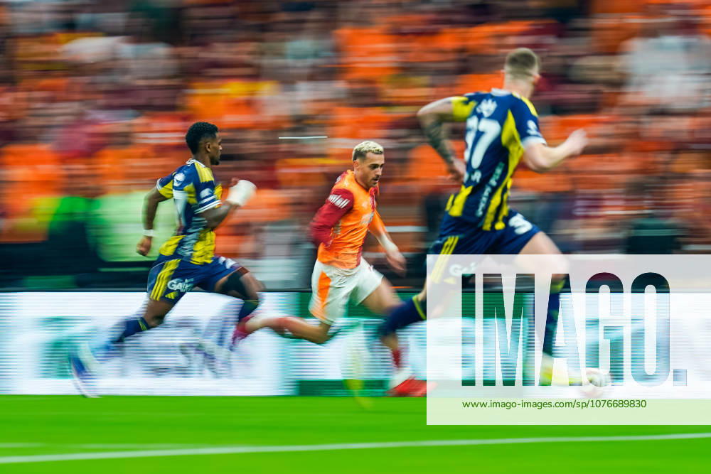 Galatasaray SK v Fenerbahce SK - Trendyol Super Lig Baris Alper Yilmaz of Galatasaray A.S. is in action during the Trendyol Super League match between Galatasaray and Fenerbahce at Rams Park on April 26, 2026, in Istanbul, Turkey. Istanbul Istanbul Turkey