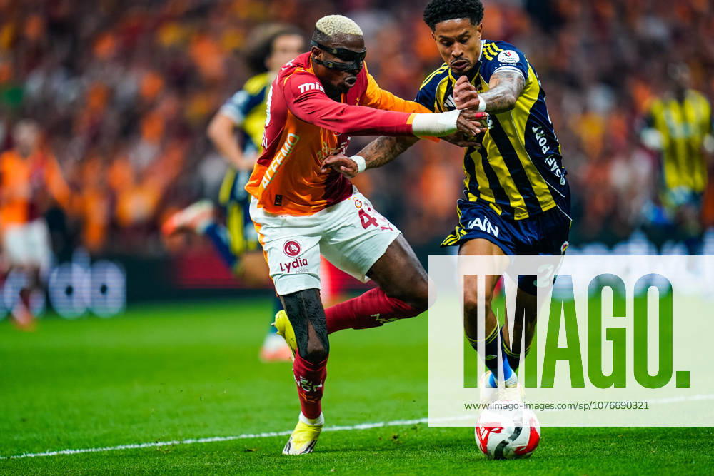 Galatasaray SK v Fenerbahce SK - Trendyol Super Lig Victor Osimhen of Galatasaray A.S. is in action during the Trendyol Super League match between Galatasaray and Fenerbahce at Rams Park in Istanbul, Turkey, on April 26, 2026. Istanbul Istanbul Turkey