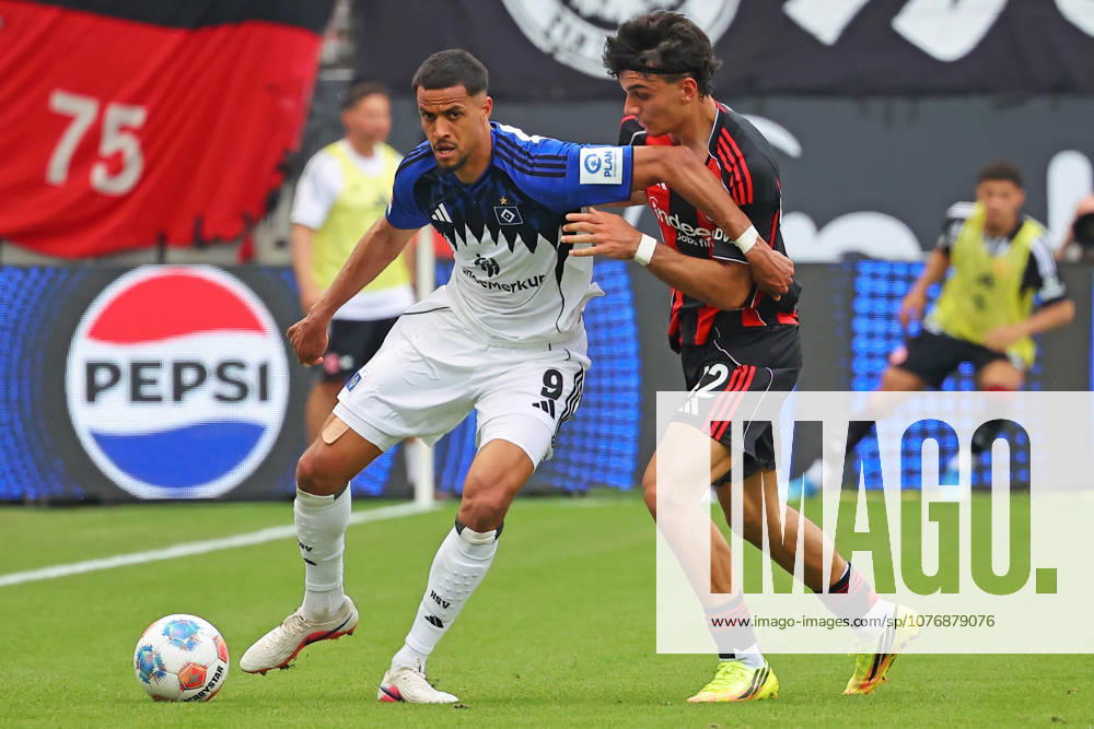 Frankfurt, Germany 02 May 2026 1 BL 2025 2026 Sp 32 Eintracht Frankfurt v Hamburger SV In picture from left in duel Robert Glatzel HSV v Can Uzun Frankfurt DFL regulations prohibit any use of photographs as image sequences and or quasi video Deutsche Bank Park Hessen