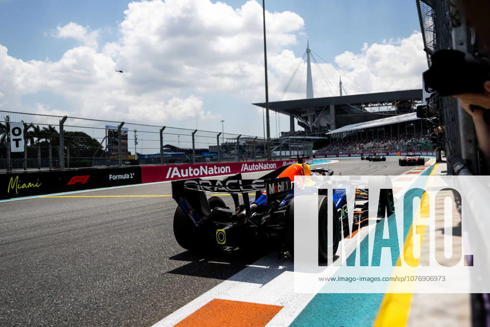 F1 - MIAMI GRAND PRIX 2026 03 VERSTAPPEN Max (nld), Red Bull Racing Ford RB22, action during the Formula 1 Miami Grand Prix 2026, 4th round of the 2026 Formula One World Championship, WM, Weltmeisterschaft from May 1 to 3, 2026 on the Miami International Autodrome, in Miami Gardens, USA - Miami GardensUnited States