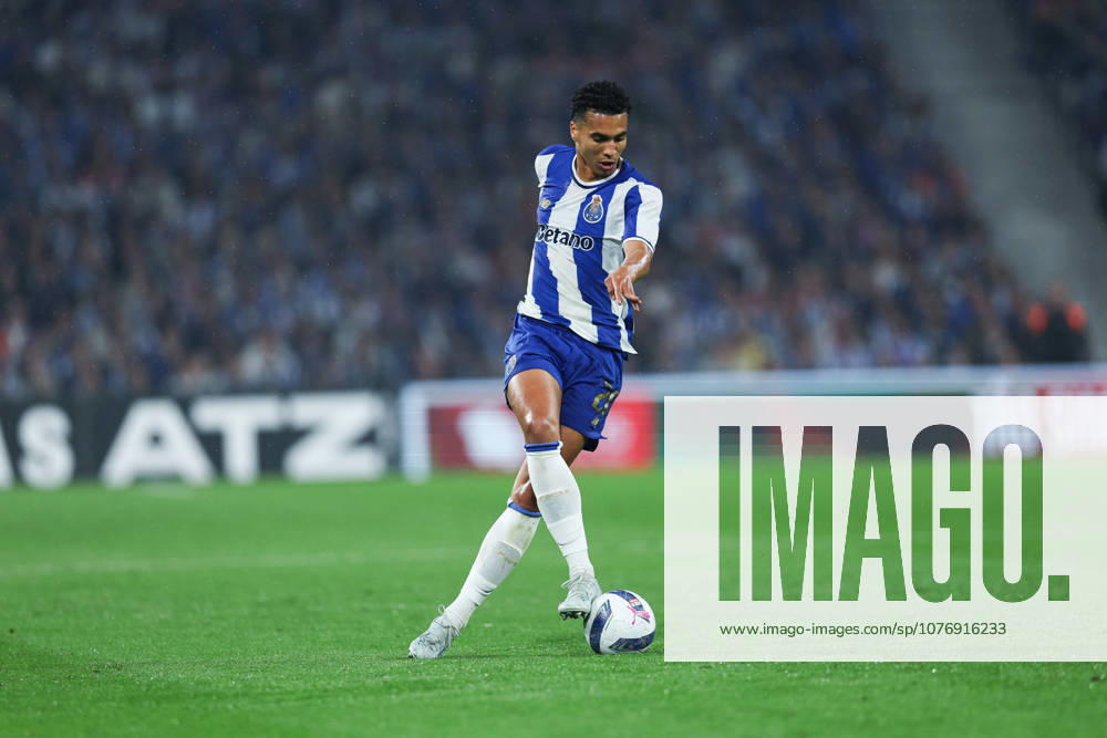 Porto, PORTUGAL - May 02: Alberto Costa of Fc Porto in action during of the Liga Portugal Betclic match between Fc Porto x Alverca at Estadio Dragao on May 02, 2026 in Porto, Portugal. Porto Portugal - ZUMAe141 20260502_zsp_e141_030