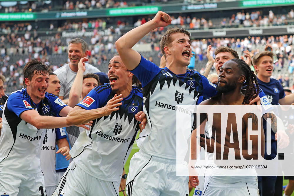 Frankfurt, Germany 02 May 2026 1 BL 2025 2026 Sp 32 Eintracht Frankfurt v Hamburger SV Pictured from left Giorgi Gocholeishvili HSV , Yussuf Poulsen HSV , Luka Vuskovic HSV and Jordan Torunarigha HSV celebrate the away win DFL regulations prohibit any use of photographs as image sequences and or quasi video Deutsche Bank Park Hessen