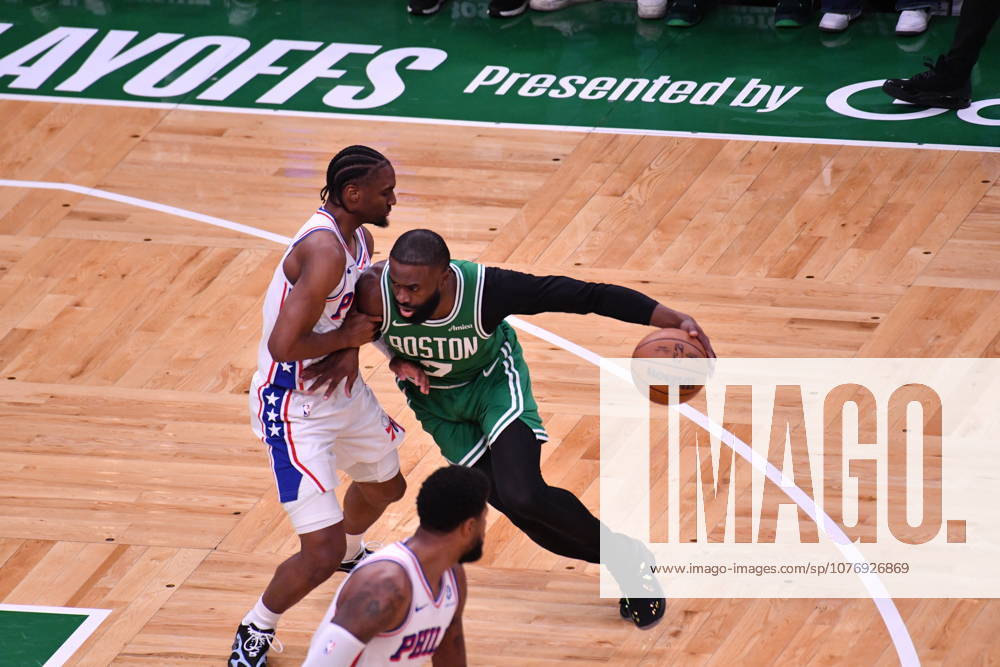 Boston Celtics v Philadelphia 76ers - NBA, Basketball Herren, USA Playoffs BOSTON, UNITED STATES - MAY 02: Jaylen Brown (7) of Boston Celtics in action during the Game Seven of the First Round of the NBA Eastern Conference Playoffs at TD Garden in Boston, Massachusetts, on May 02, 2026. Joseph Prezioso Anadolu Massachusetts United States. Editorial use only. Please get in touch for any other usage.