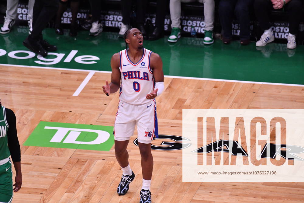 Boston Celtics v Philadelphia 76ers - NBA, Basketball Herren, USA Playoffs BOSTON, UNITED STATES - MAY 02: Tyrese Maxey (0) of Philadelphia 76ers reacts during a match between the Boston Celtics face the Philadelphia 76ers in Game Seven of their first-round playoff series at TD Garden in Boston, Massachusetts, on May 02, 2026. Joseph Prezioso Anadolu Massachusetts United States. Editorial use only. Please get in touch for any other usage.