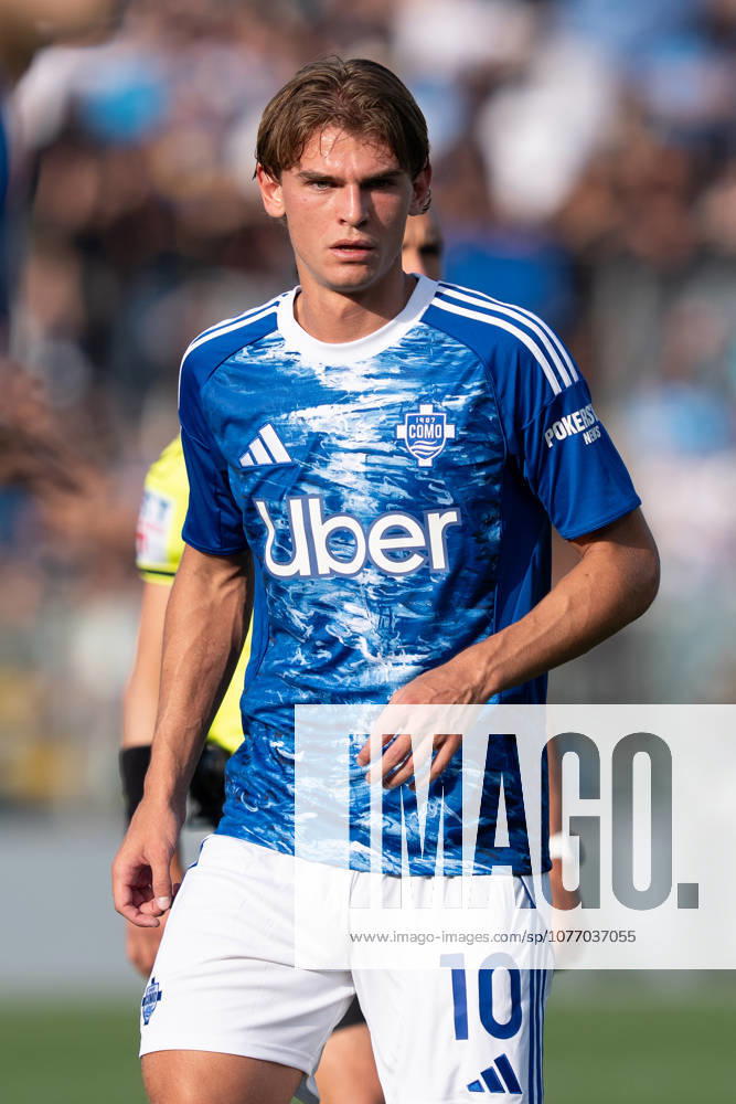 Como 1907 v SSC Napoli - Serie A Enilive Nico Paz of Como 1907 looks on during the serie Serie A Enilive match between Como 1907 and SSC Napoli at Stadio Giuseppe Sinigaglia on May 2, 2026 in Como, Italy Como Stadio Giuseppe Sinigaglia Lombardia Italy