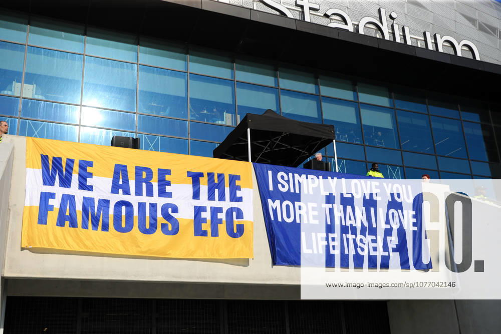4th May 2026; Hill Dickinson Stadium, Liverpool, England; Premier League Football, Everton versus Manchester City; Everton fans display banners above the players& x2019; entrance DavidxBlunsden
