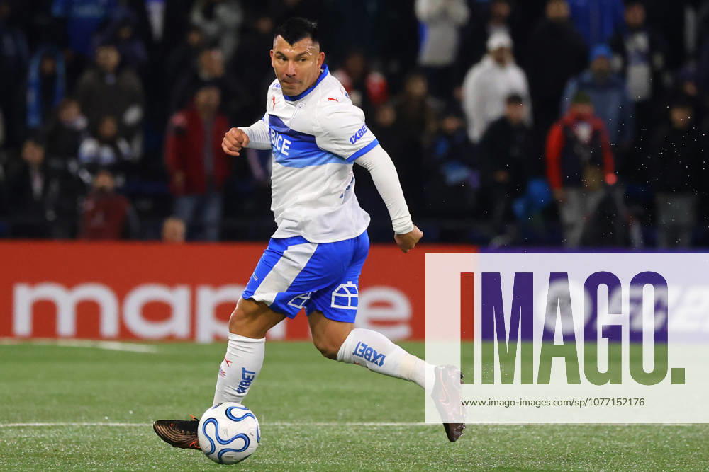 Futbol, Universidad Catolica vs Cruzeiro Fase de grupos, Copa Libertadores 2026. El jugador de Universidad Catolica Gary Medel es fotografiado durante el partido de copa libertadores por el grupo D contra Cruzeiro disputado en el estadio Claro Arena en Santiago, Chile. 06 05 2026 Jonnathan Oyarzun Photosport Football, Universidad Catolica vs Cruzeiro Group stage, Copa Libertadores 2026. Universidad Catolicas player Gary Medel is pictured during the copa libertadores match for group D against Cruzeiro at the Claro Arena stadium in Santiago, Chile. 06 05 2026 Jonnathan Oyarzun Photosport Universidad Catolica vs Cruzeiro, Copa Libertadores 2026