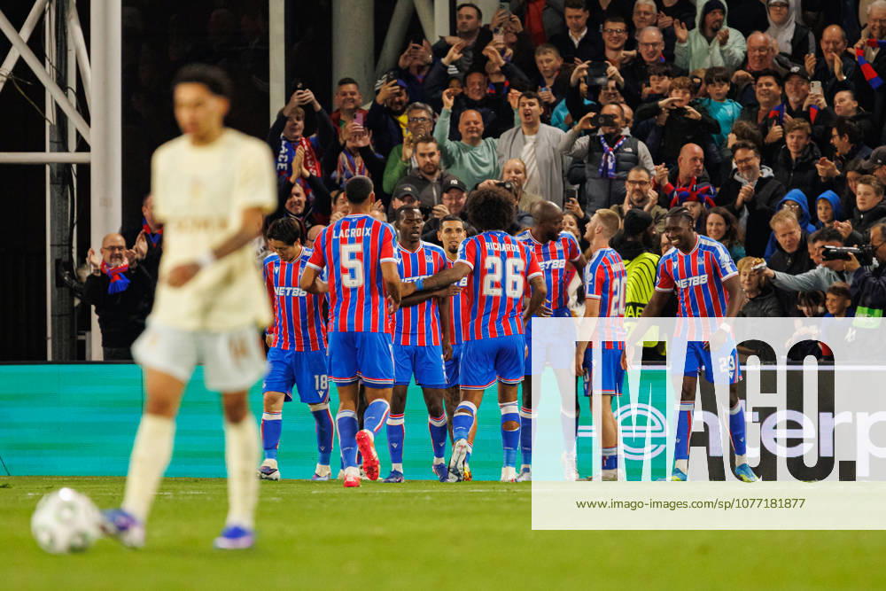 Players of Crystal Palace seen celebrating after goal during UEFA Conference League 25 26 Semi Final 2nd leg match between teams of Crystal Palace and Shakhtar Donetsk (Ernest Kolodziej Ball Raw Images) London Selhurst Park England