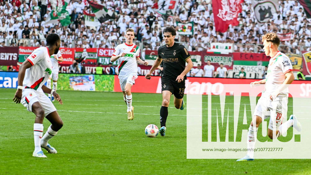 GER, 1 FBL, FC Augsburg vs Borussia Mönchengladbach 09 05 2026, WWK Arena, Augsburg, GER, 1 FBL, FC Augsburg vs Borussia Mönchengladbach, in the picture a lot of space for Giovanni Reyna Moenchengladbach, 13 nordphotoxGmbHx xHafner nph00200